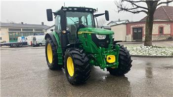 John Deere 6R110