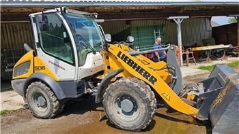 Liebherr L506 Compact