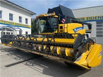 New Holland CR9080