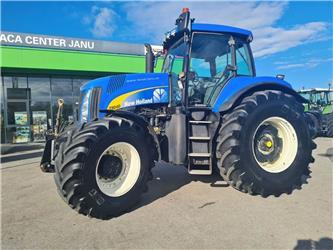 New Holland T8040