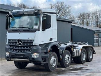 Mercedes-Benz AROCS 4142 8x4 MEILLER-Abrollkipper *NEU*