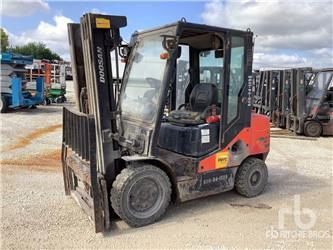 Doosan D30S7