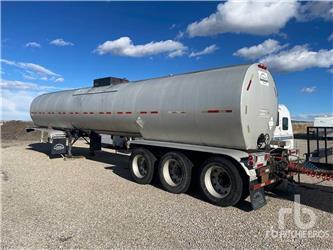 Fruehauf 7000 gal Tri/A