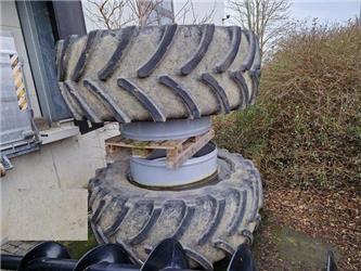 Firestone 710/70 R42