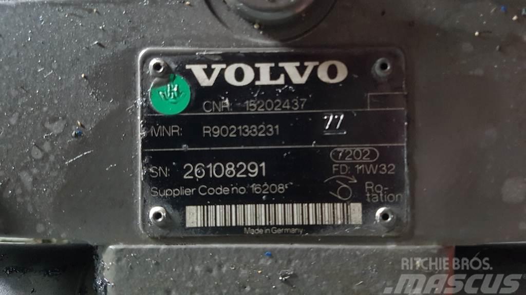 Volvo 15202437 - L50F - Drive pump/Fahrpumpe Hidravlika