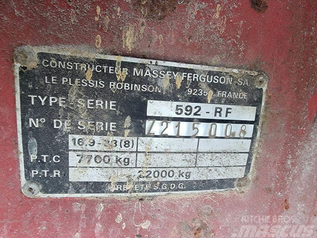 Massey Ferguson 592 - 4x4 Traktorji