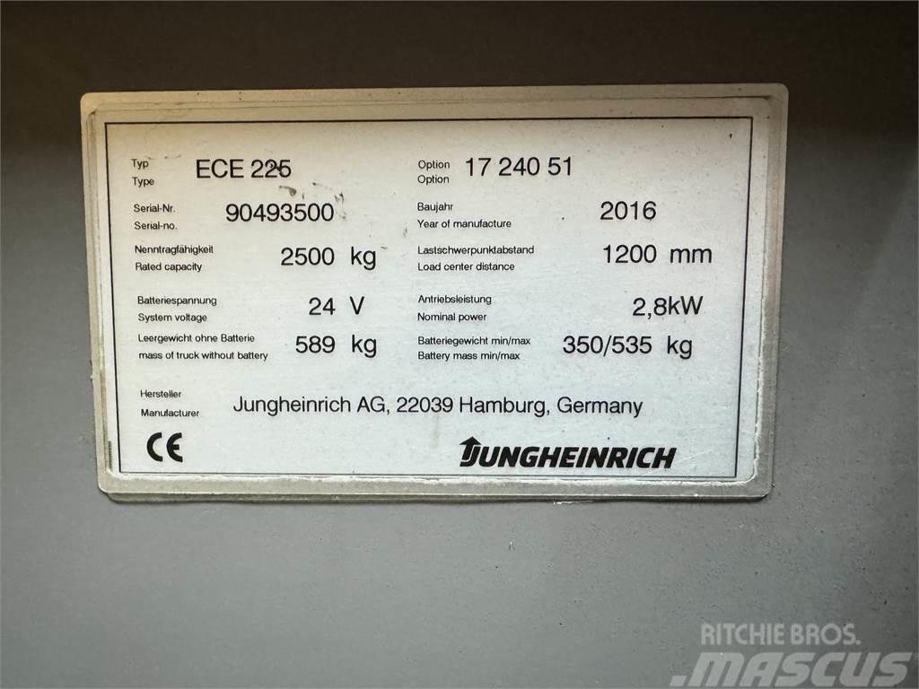 Jungheinrich ECE 225 - TRAGLAST 2.500KG - Bj. 2016 Mini bagri <7t