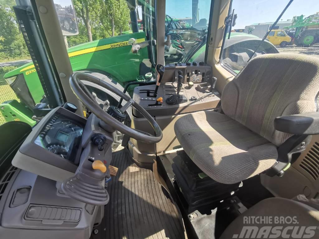 John Deere 6230 Traktorji