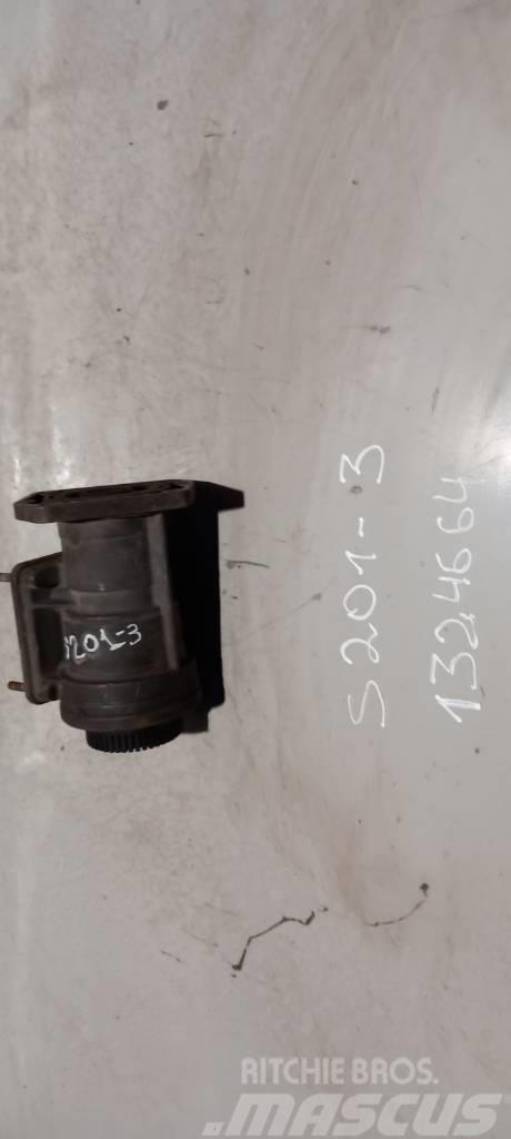 Scania R144.530 main brake valve 1324664 Zavore