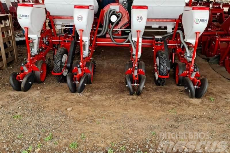  Other New 4 row pneumatic planters Drugi tovornjaki