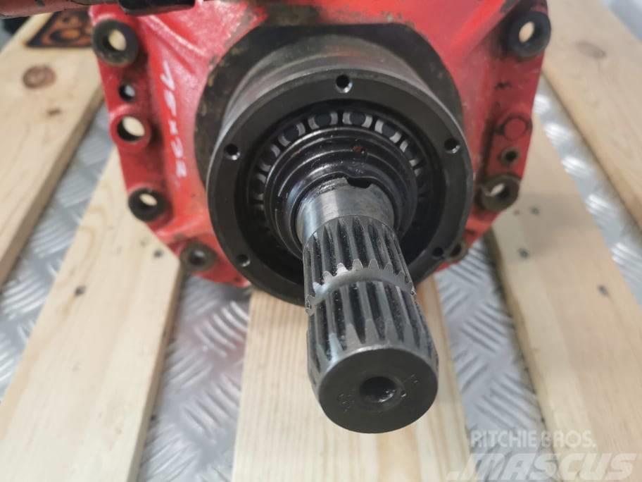 Manitou MLT 626 {Carraro front differential Osi
