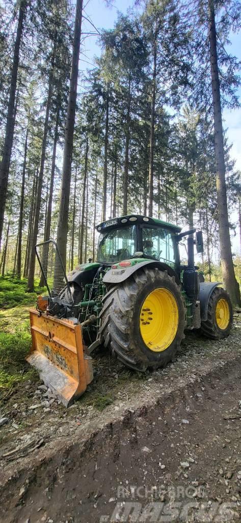 John Deere 6155 R Gozdarski traktorji
