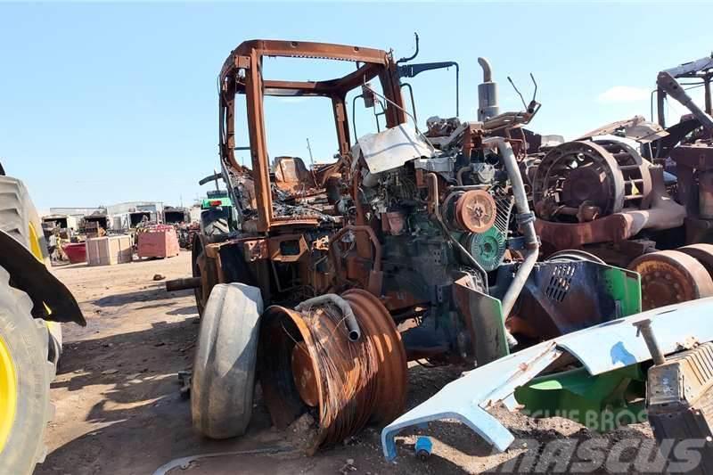John Deere JD 8530 TractorÂ Now stripping for spares. Traktorji