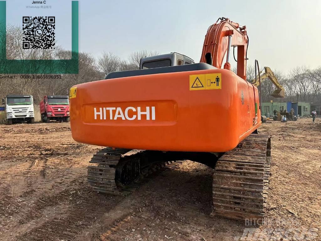 Hitachi EX 200 Bagri goseničarji
