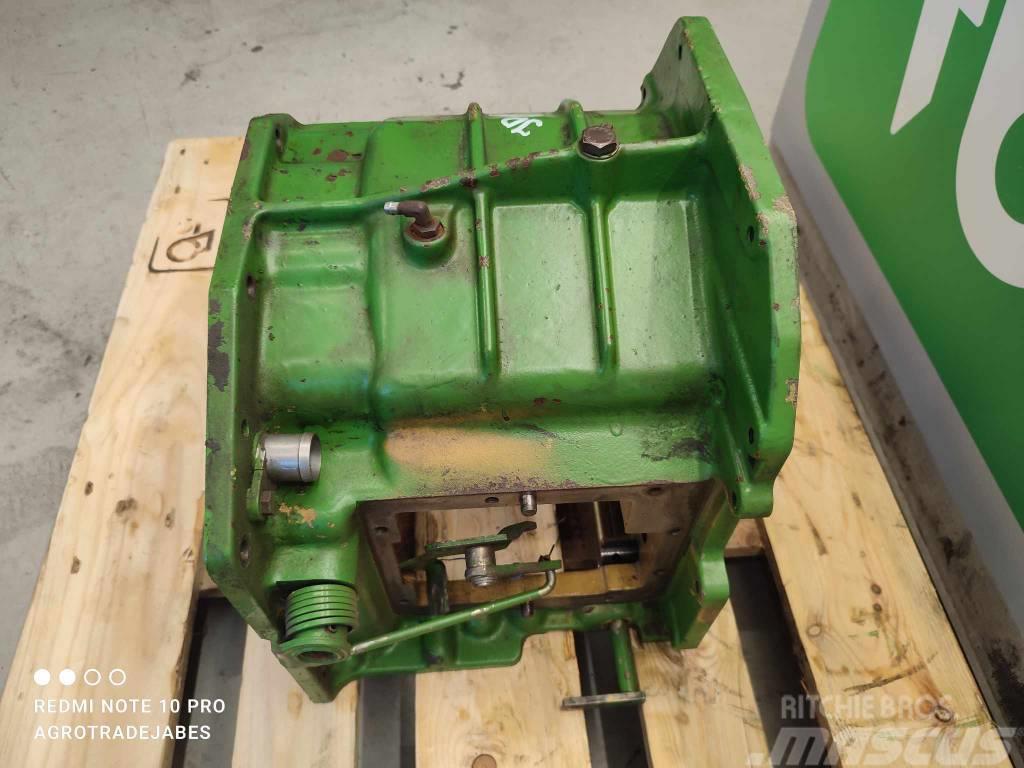 John Deere 6300 (AL115113) gearbox case Menjalnik