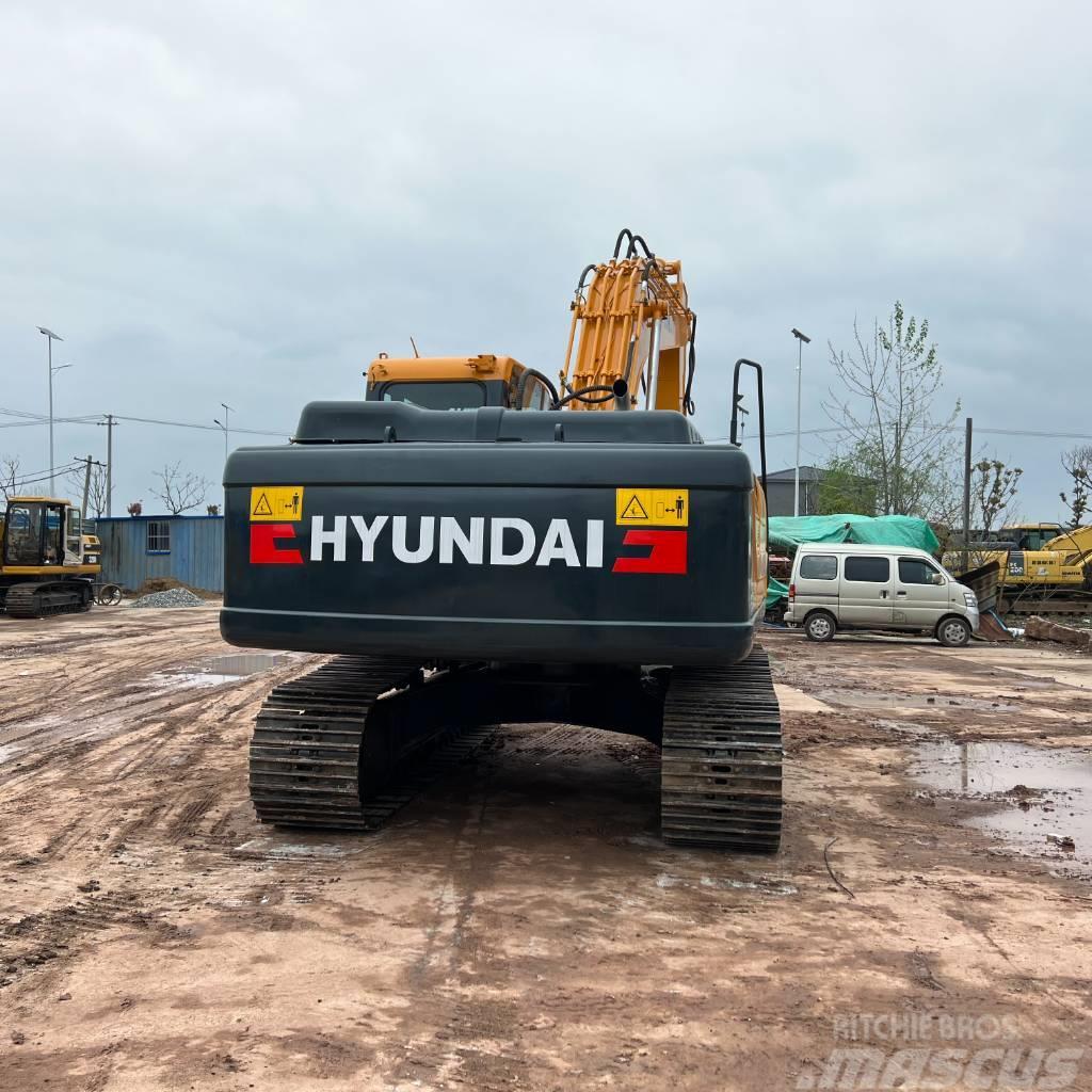 Hyundai R220LC-9 Bagri goseničarji