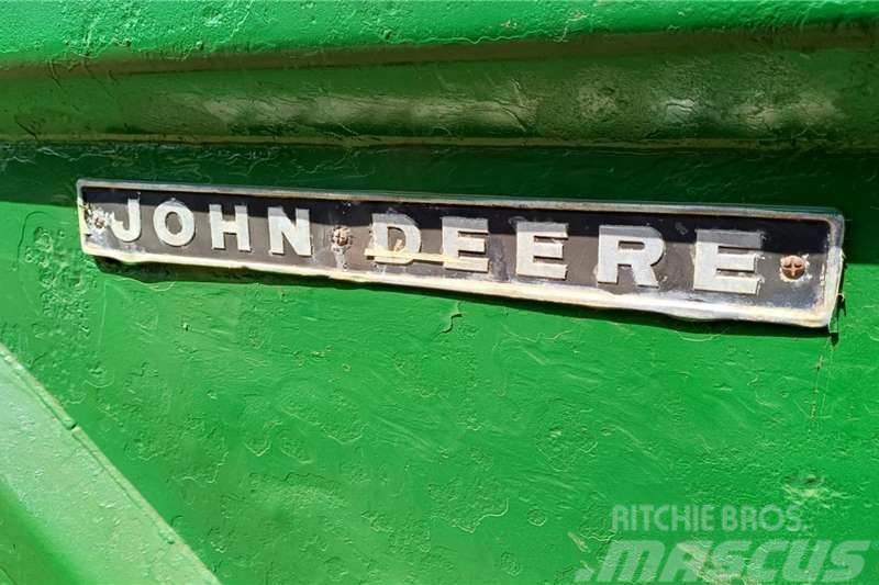 John Deere Damskrop Scraper Drugi tovornjaki