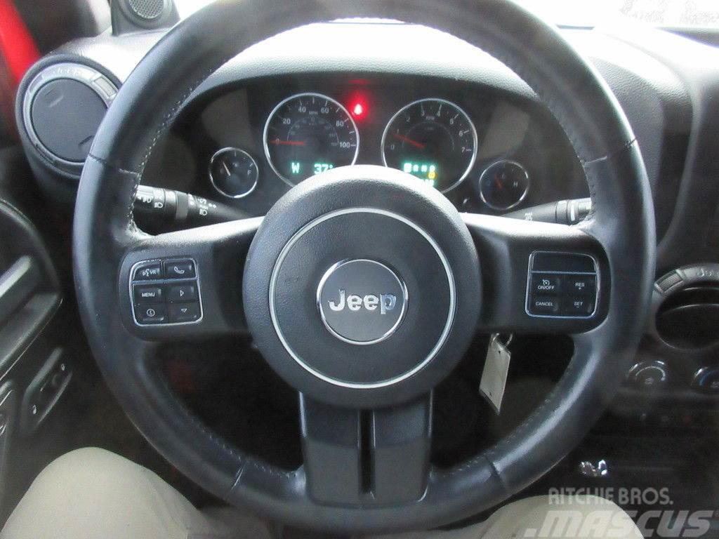 Jeep Wrangler Unlimited Avtomobili