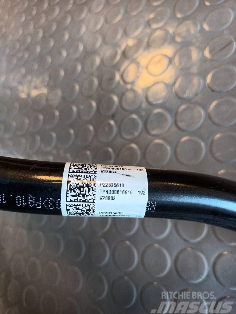 Volvo SERVO PIPE 22835610 Other components