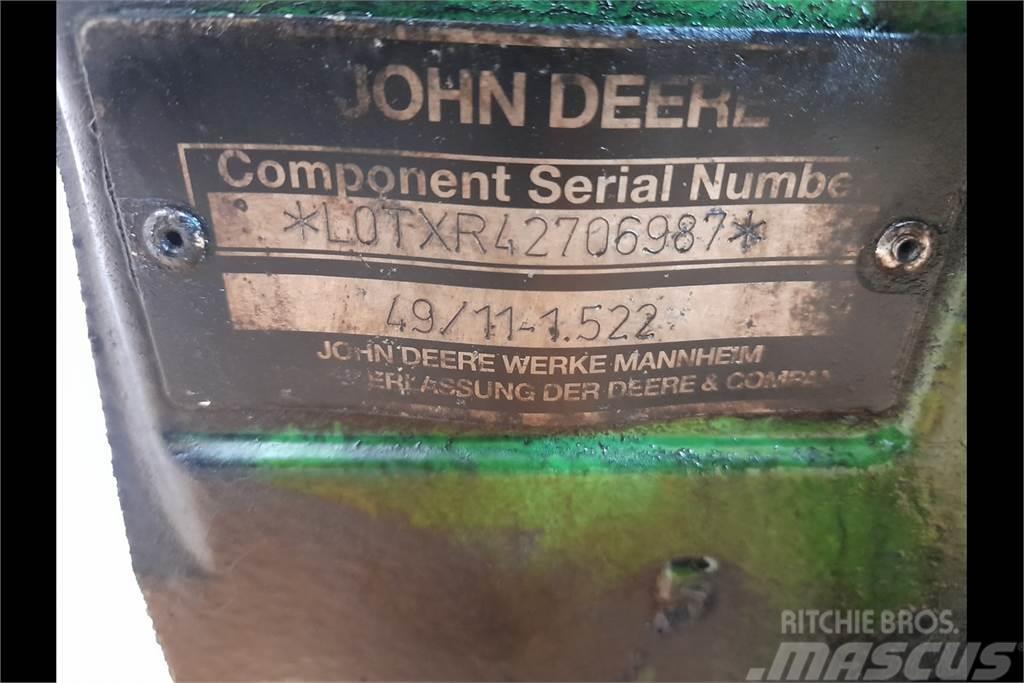 John Deere 6130M Rear Transmission Menjalnik