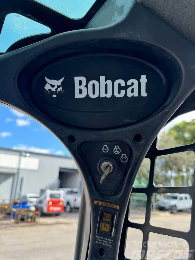 Bobcat T 740 Skid steer mini nakladalci