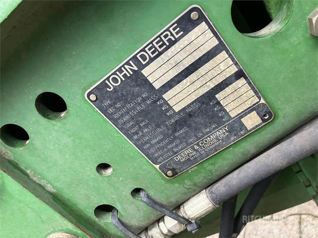John Deere 6520 PREMIUM Traktorji