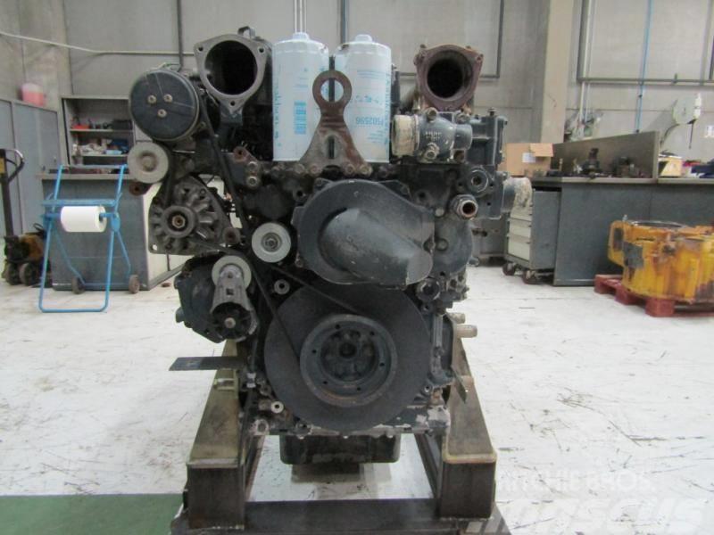 Liebherr R954C Litronic Motor D936L A6 Motorji