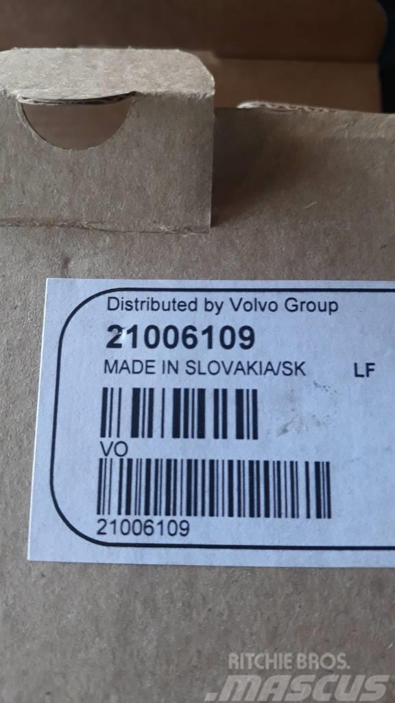 Volvo BEARING SHELL KIT 21006109 Motorji