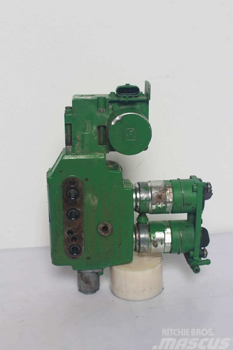 John Deere 7530 Remote control valve Hidravlika
