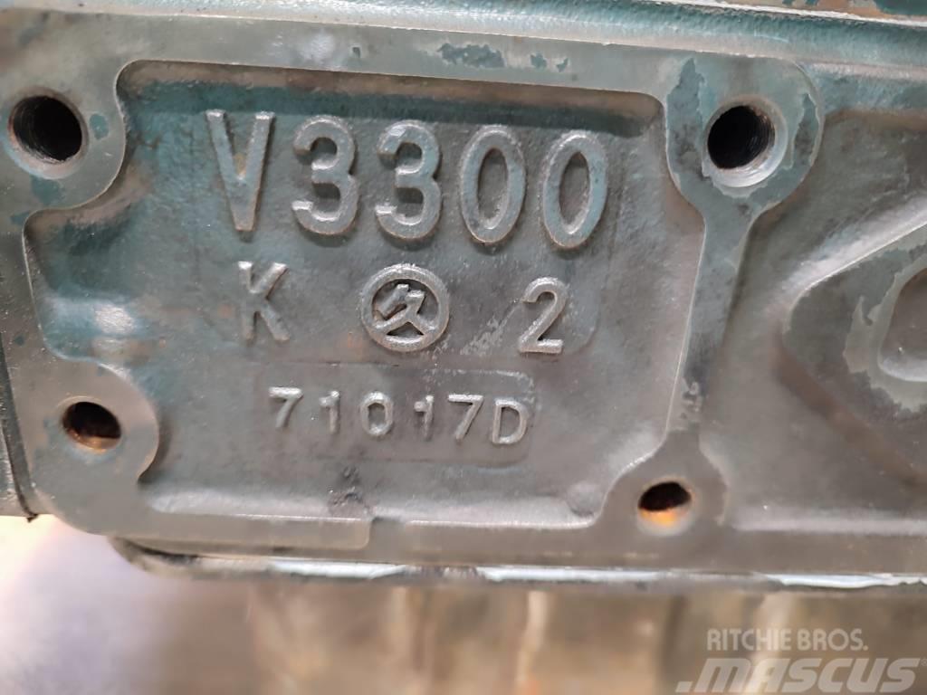 Kubota V3300 complete engine Motorji