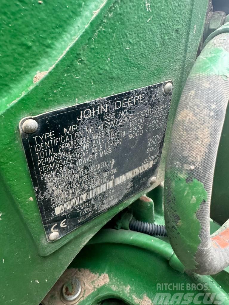 John Deere 7230 R Traktorji
