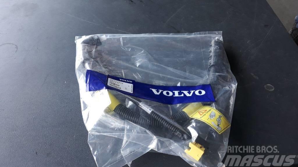 Volvo HOSE 22330354 Druge komponente