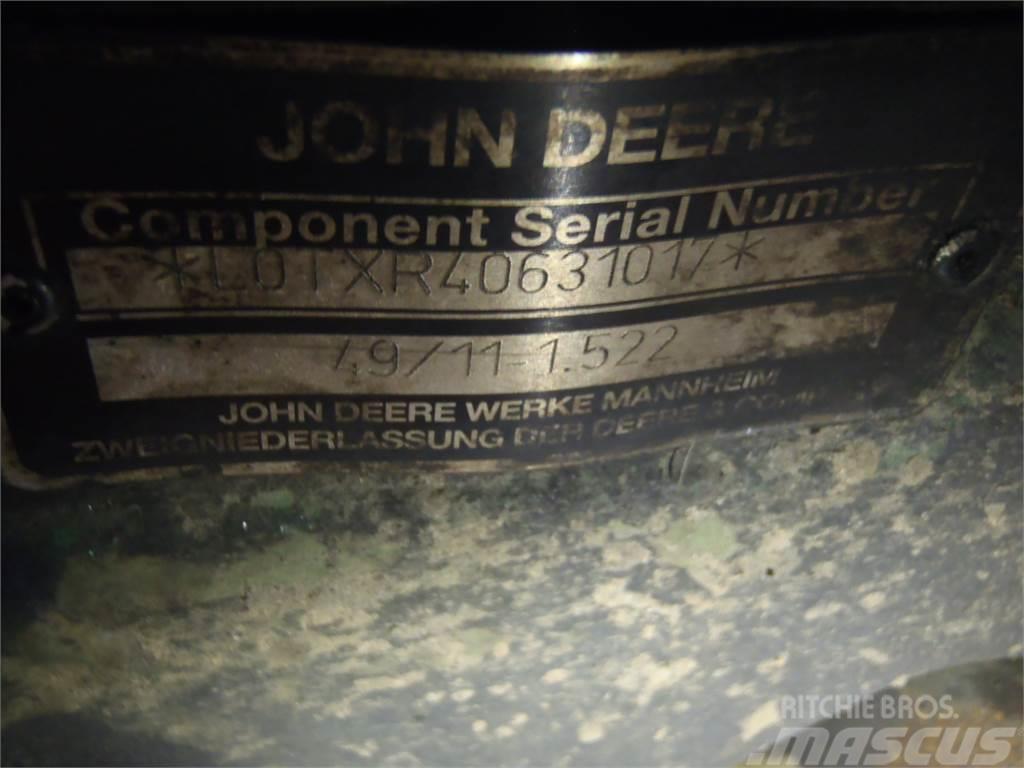 John Deere 6125 R Rear Transmission Menjalnik