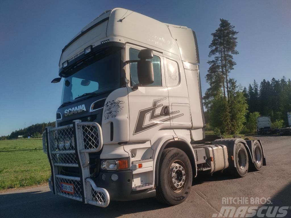 Scania R730 6x4 kippihydrauliikka Vlačilci