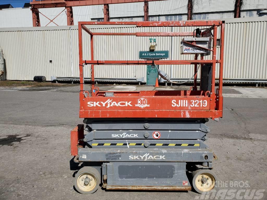 SkyJack SJ III 3219 Škarjaste dvižne ploščadi