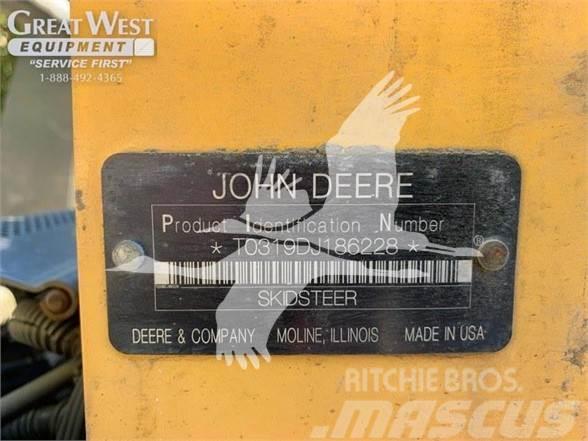 John Deere 319D Skid steer mini nakladalci