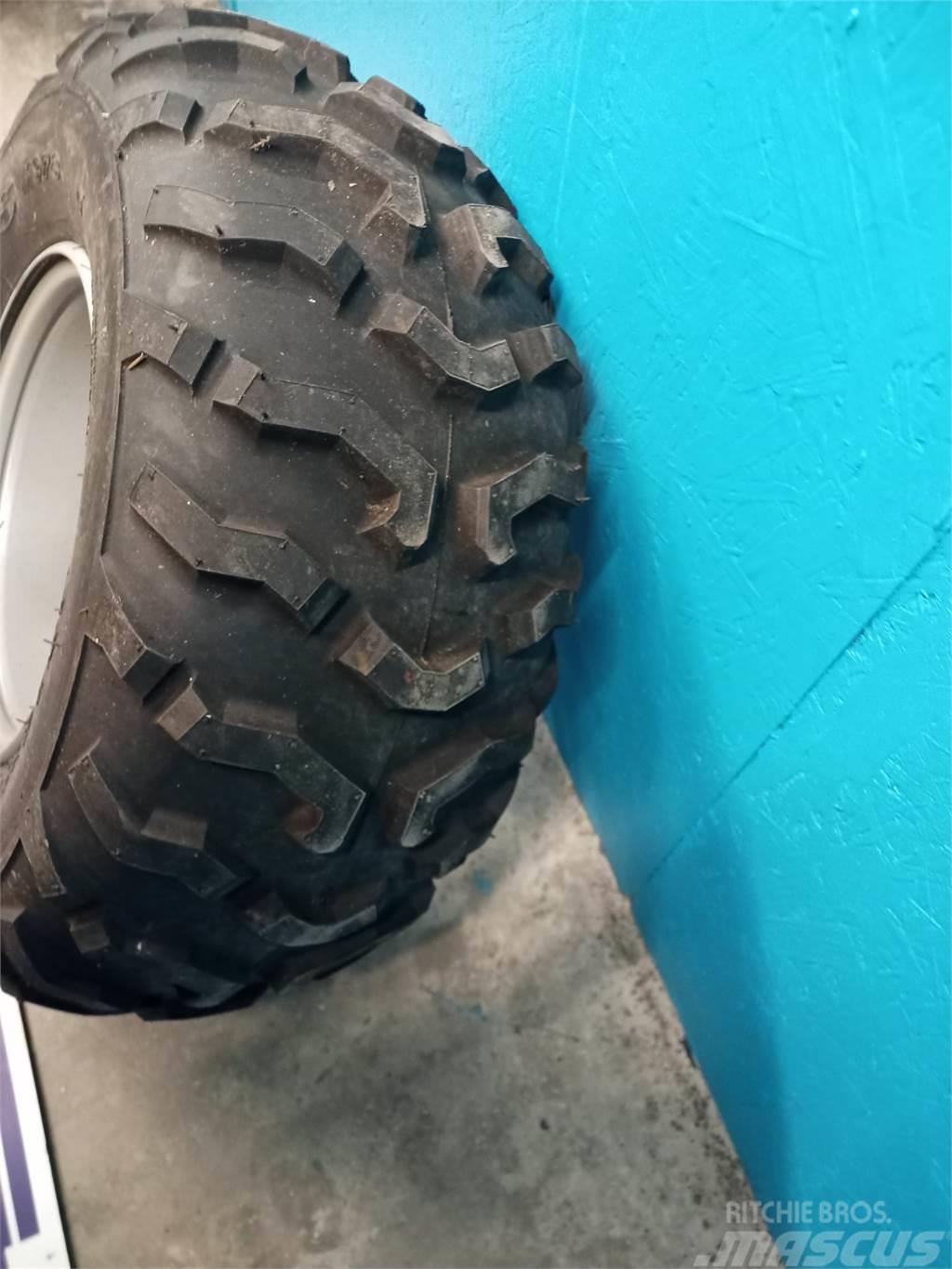  11 24x10-11 Tyres, wheels and rims