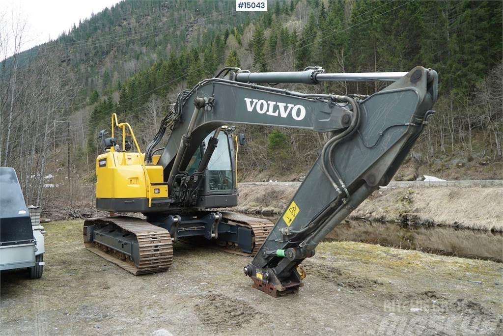 Volvo ECR235DL Excavator w/ bucket and rotor tilt. Bagri goseničarji
