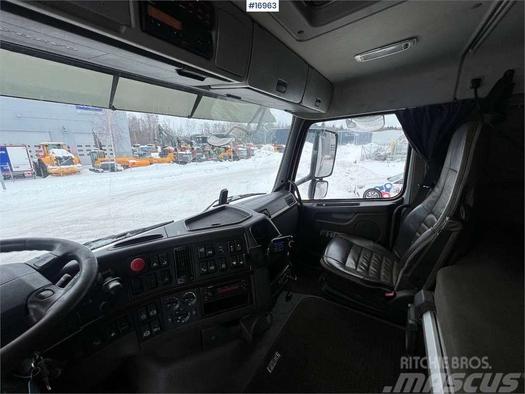 Volvo FH16 tridem hook truck w/ 24T Hiab Multilift hook  Kotalni prekucni tovornjaki