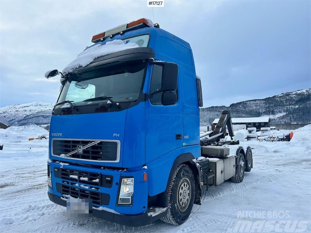 Volvo FH520 6x2 hook truck. Kotalni prekucni tovornjaki