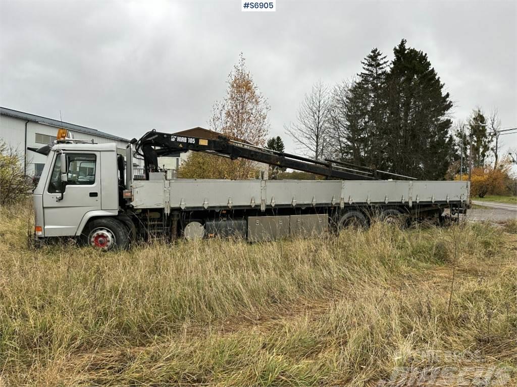 Volvo Crane truck FL10 with long flatbed (Rep. Object) Tovornjaki z žerjavom