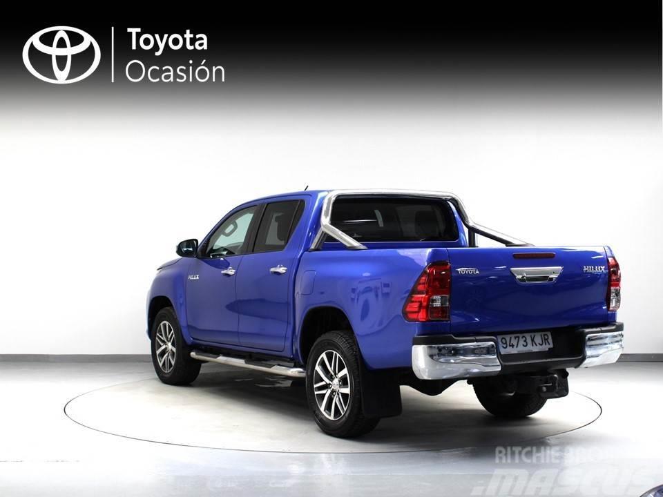 Toyota Hilux Cabina Doble VXL Dostavna vozila / kombiji