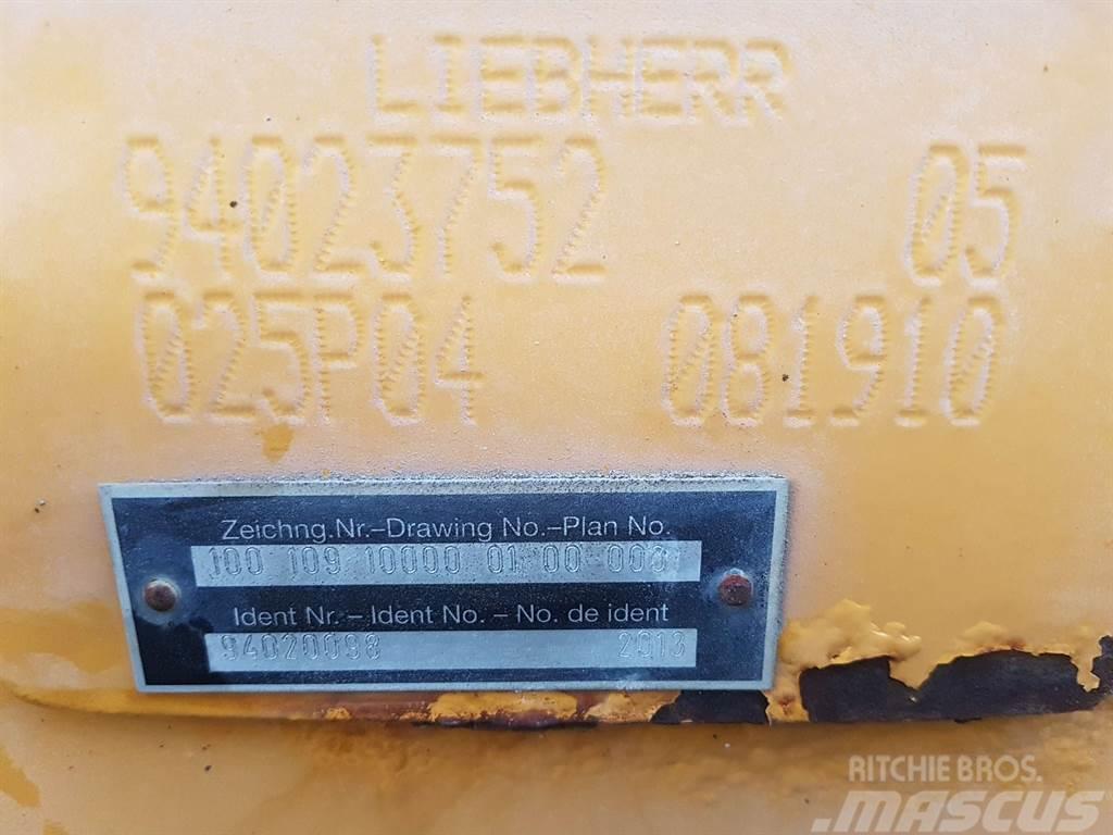 Liebherr LH22M-94023752-5,50 MTR-Monoboom/Monoausleger Boom in dipper roke