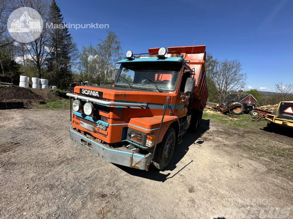 Scania T 113 H Kiper tovornjaki