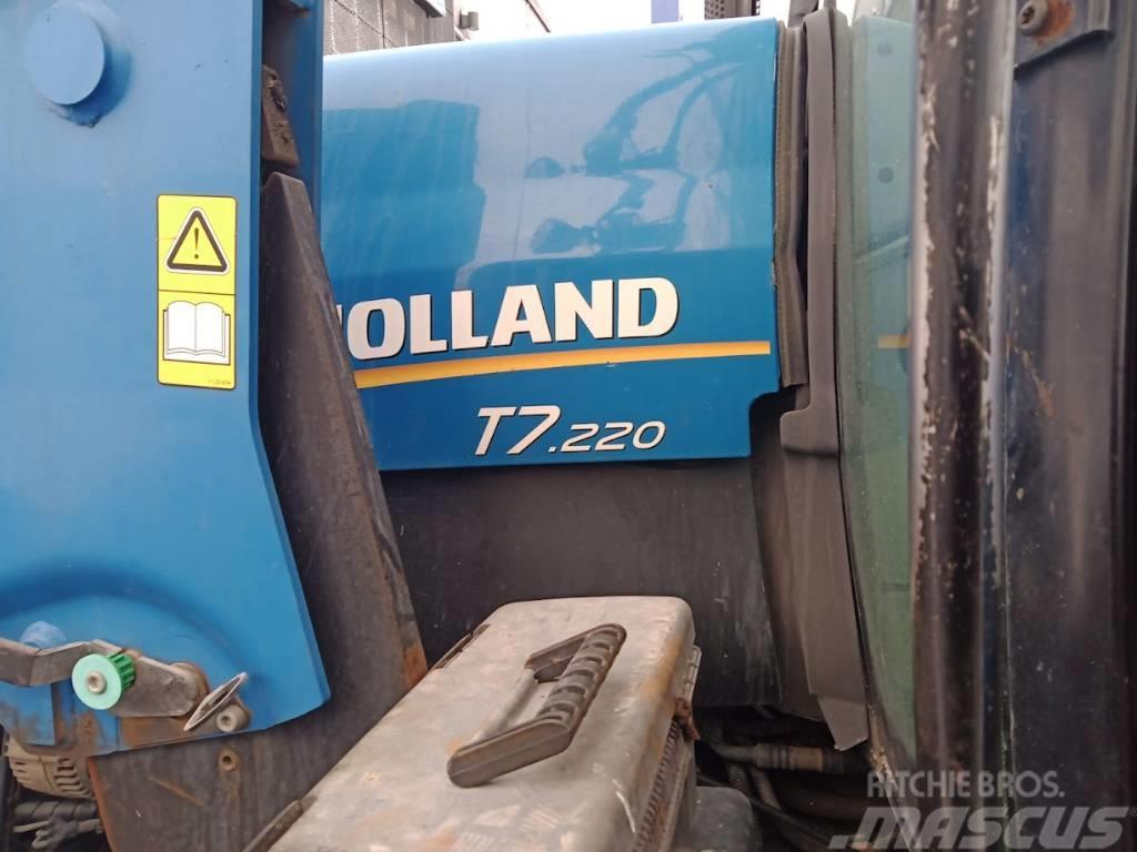 New Holland T 7.220 AC 50km/h + Trima ek. Traktorji