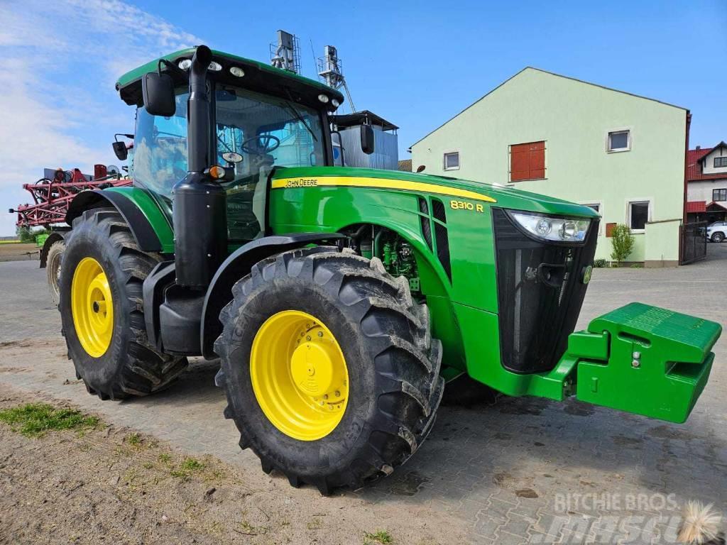 John Deere 8310 R Traktorji