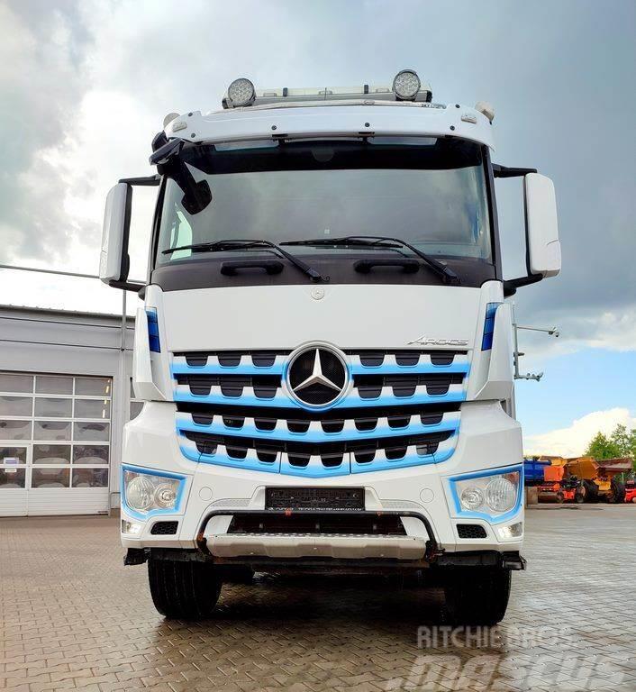 Mercedes-Benz Arocs 4151 Kiper tovornjaki