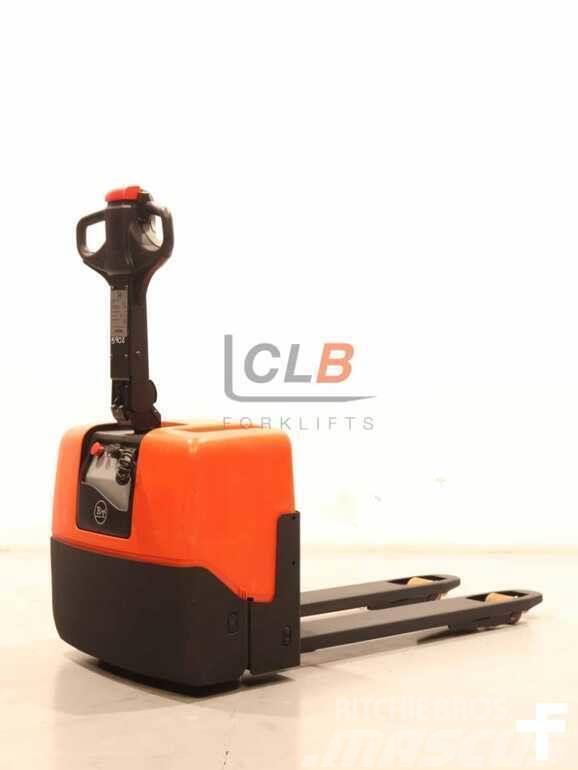 BT LWE 130 Minimover Električni nizko dvižni viličar