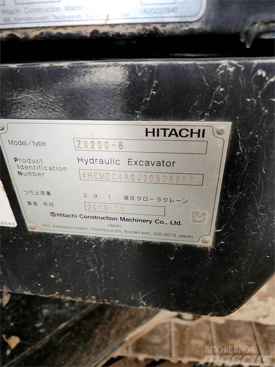Hitachi ZX200-6 Bagri goseničarji