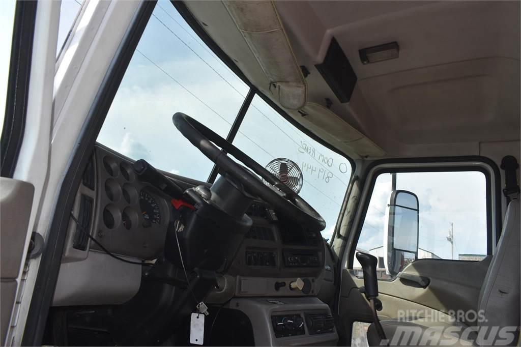 Mack VISION CXN613 Kiper tovornjaki